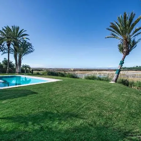 Sleeps 8 Pool Air Con T607883 Villa *