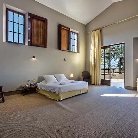 Sleeps 8 Pool Air Con T607883 Villa